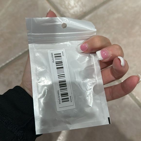 Football mom’s foam earrings - Picture 4 of 4